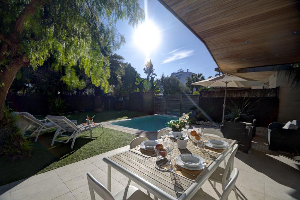Villa Tarantino Sitges Extérieur photo